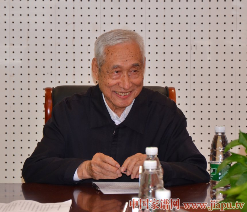 中华袁氏馆开馆仪式暨袁姓文化座谈会在郑州举行 (7).jpg