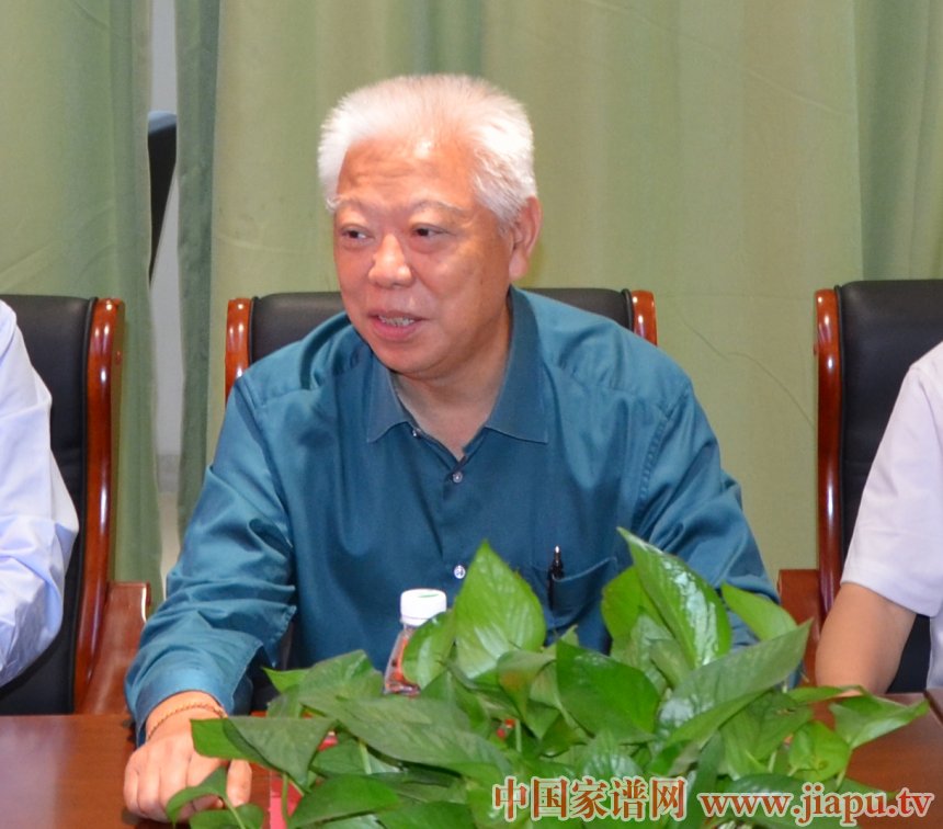中华袁氏馆开馆仪式暨袁姓文化座谈会在郑州举行 (10).jpg