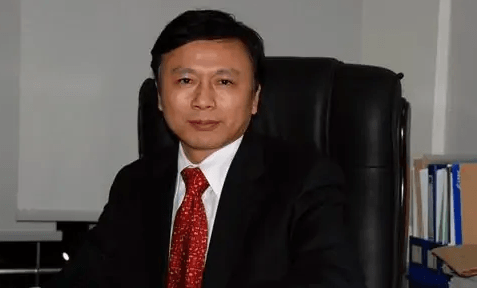 上海交通大学教授郁文贤
